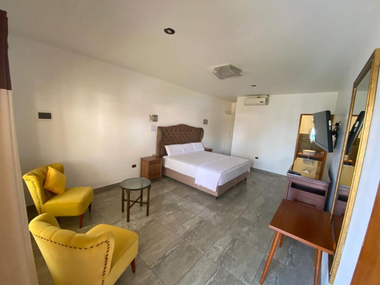 Hotel Resort Thiago 친차알타 외부 사진
