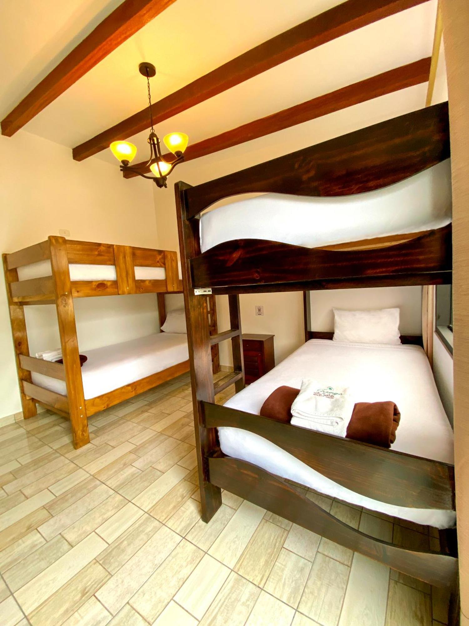 Hotel Resort Thiago 친차알타 외부 사진