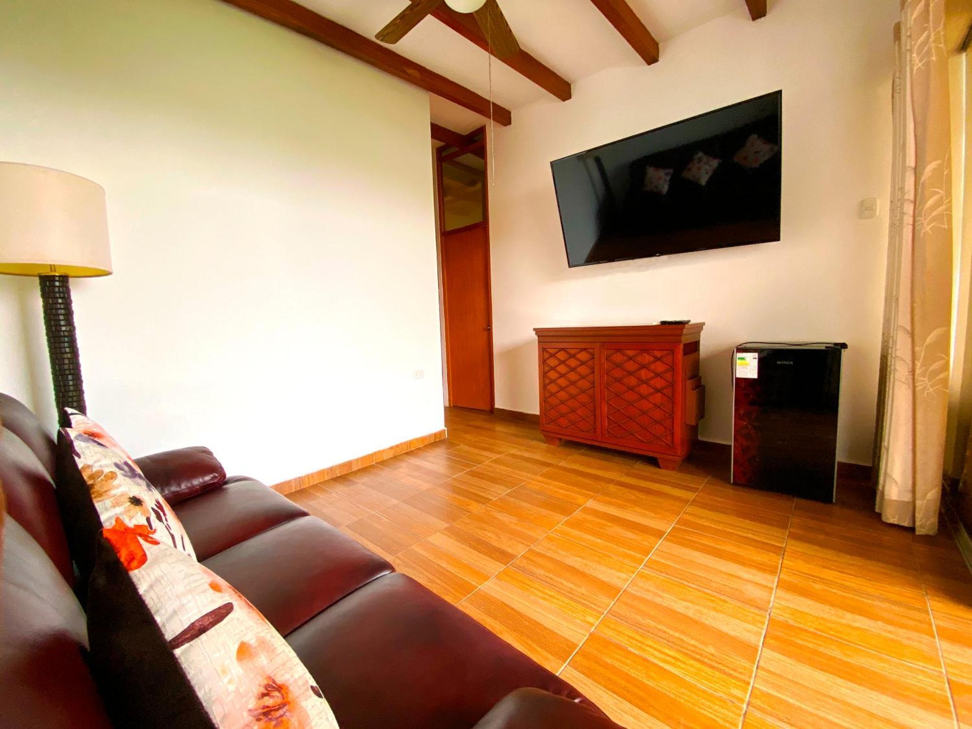 Hotel Resort Thiago 친차알타 외부 사진